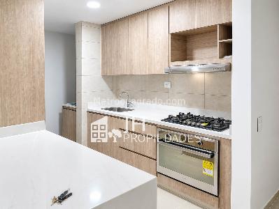 Apartamento de 3 alcobas en venta en Sotomayor, Bucaramanga, 95 m² · foto 2 de 10