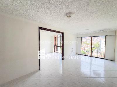 Apartamento de 3 alcobas en venta en Cerros Del Campestre, Floridablanca, 92 m² · foto 2 de 15