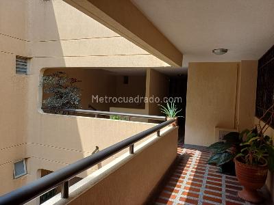 Apartamento de 3 alcobas en venta en Cerro Nutibara, Medellín, 213 m² · foto 19 de 19