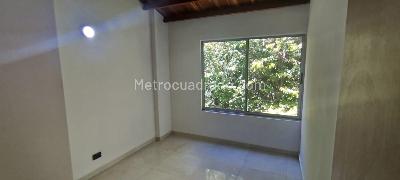 Apartamento de 3 alcobas en venta en Laureles Nogal, Medellín, 71 m² · foto 16 de 20