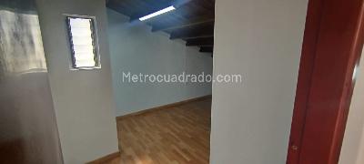 Apartamento de 3 alcobas en venta en Laureles Nogal, Medellín, 71 m² · foto 18 de 20