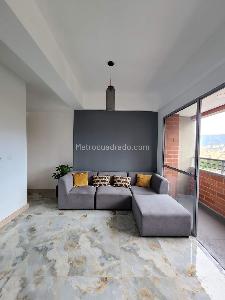 Apartamento en venta en Ditaires, Itagüí · foto 3 de 20