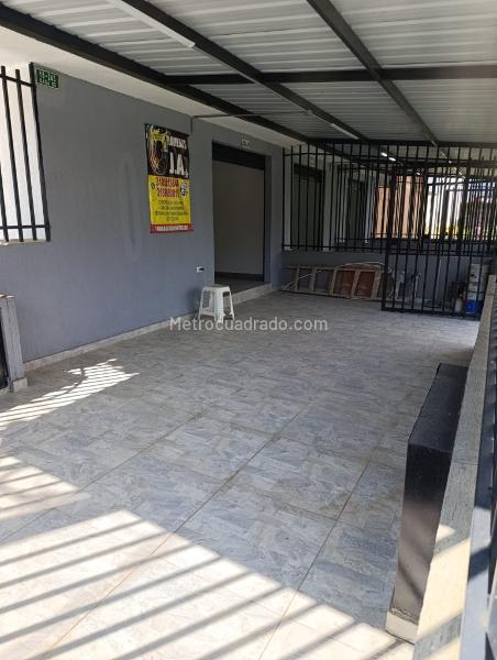 Local Comercial en Arriendo, La Morada, Jamundi - Más