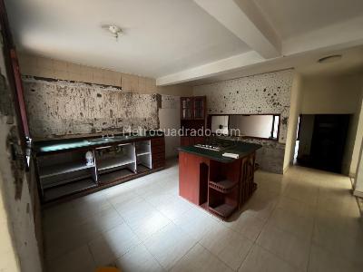 Casa de 5 alcobas en venta en Prados Del Norte, Cali, 400 m² · foto 11 de 16