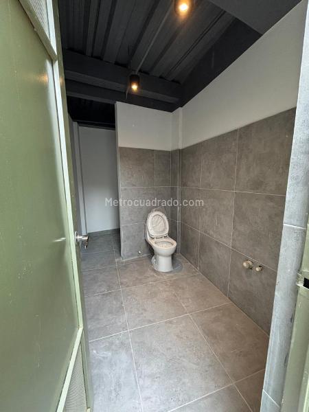 Local Comercial en Arriendo, Urbanizacion La Flora, Cali - Więcej