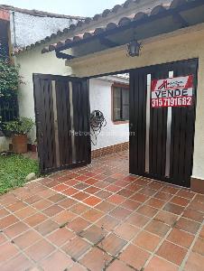 Casa de 5 alcobas en venta en El Lido, Cali, 201 m² · foto 3 de 20