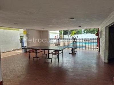 Apartamento en venta en Capri, Cali · foto 7 de 10