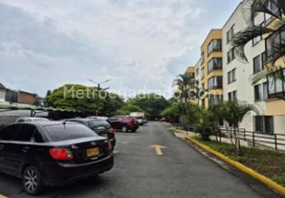 Apartamento en venta en Capri, Cali · foto 9 de 10