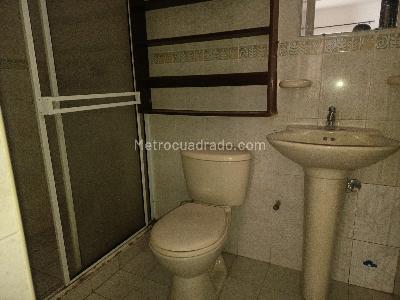 Apartamento de 2 alcobas en arriendo en Ciudad 2000, Cali, 65 m² · foto 9 de 13