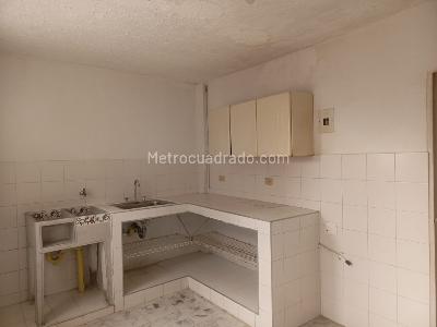 Apartamento de 2 alcobas en arriendo en Villa Colombia, Cali, 45 m² · foto 3 de 13