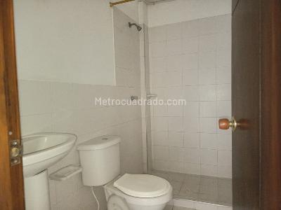 Apartamento de 2 alcobas en arriendo en Villa Colombia, Cali, 45 m² · foto 11 de 13