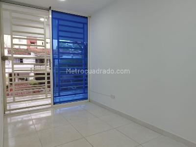 Casa de 5 alcobas en venta en El Limonar, Cali, 120 m² · foto 2 de 20