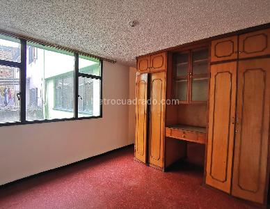 Casa de 5 alcobas en venta en Veraguas, Bogotá, 361 m² · foto 11 de 20