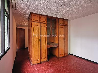 Casa de 5 alcobas en venta en Veraguas, Bogotá, 361 m² · foto 12 de 20
