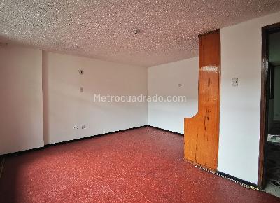 Casa de 5 alcobas en venta en Veraguas, Bogotá, 361 m² · foto 9 de 20