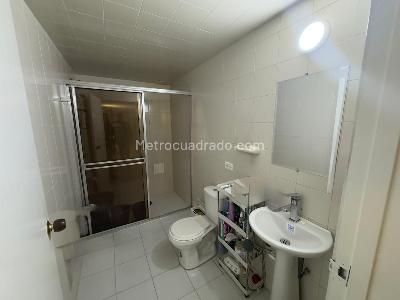 Apartamento de 3 alcobas en venta en Parque Del Virrey, Bogotá, 115 m² · foto 12 de 14