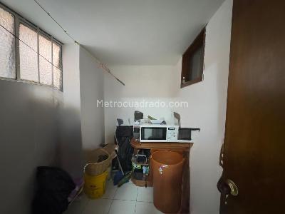 Apartamento de 3 alcobas en venta en Parque Del Virrey, Bogotá, 115 m² · foto 10 de 14