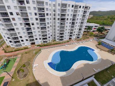 Apartamento de 3 alcobas en venta en Aqualina Orange, Girardot, 64 m² · foto 3 de 12