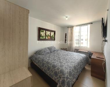 Apartamento de 3 alcobas en venta en Aqualina Orange, Girardot, 64 m² · foto 4 de 12