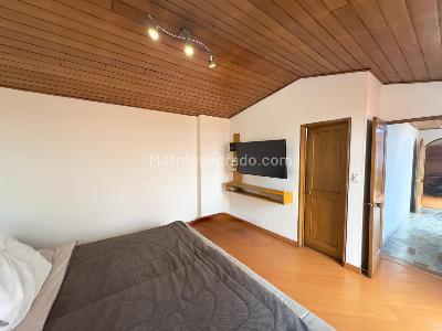 Apartamento de 4 alcobas en venta en Altos De Santa Ana, Bogotá, 150 m² · foto 10 de 20