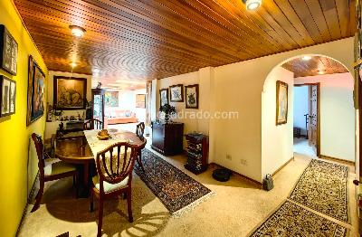 Apartamento de 3 alcobas en venta en Chico Reservado, Bogotá, 108 m² · foto 2 de 16