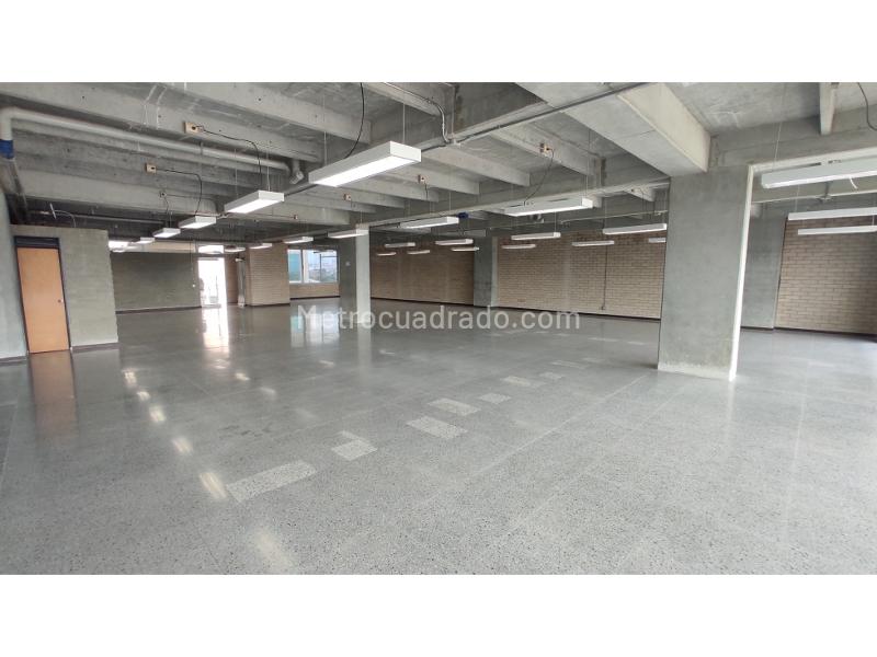Oficina en Arriendo, Guayabal, Medellín - Más
