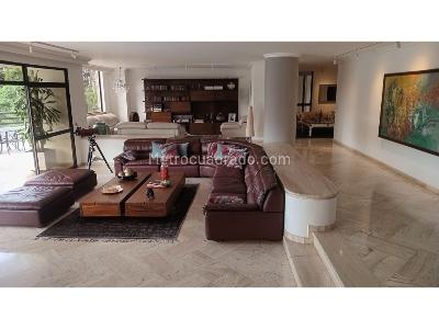Apartment for rent in Poblado, Medellín