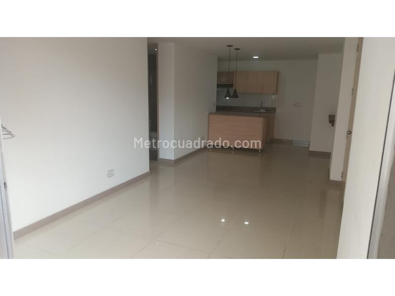 3BR Apartment in Calle Larga (75 m²)