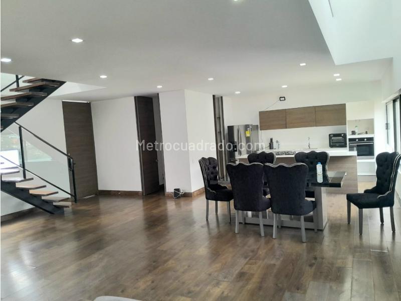 Apartment in Medellín, San Lucas, El Poblado - Vista 2