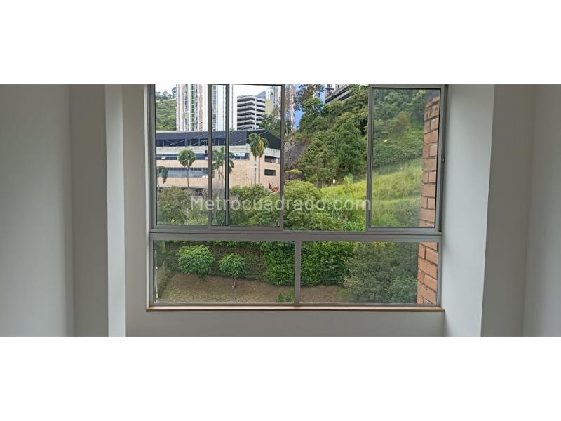 Apartamento Remodelado de 2 Alcobas en Calasanz - 5