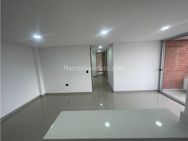 Apartamento en Arriendo, Ferreria, La Estrella - 4