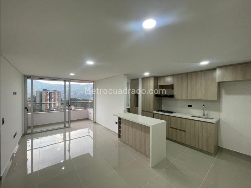 Apartamento en Arriendo, Ferreria, La Estrella - 2