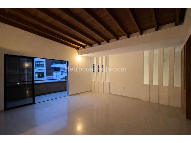 Commercial 5BR House in Laureles - 3