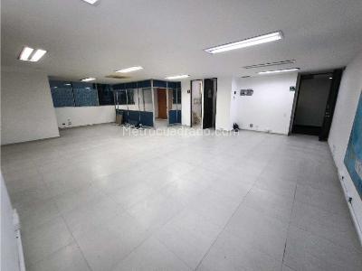 Office for rent in Milla De Oro, Medellín