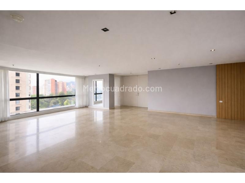 Piso – Medellín, Los Balsos Numero 2, El Poblado - Vista 3