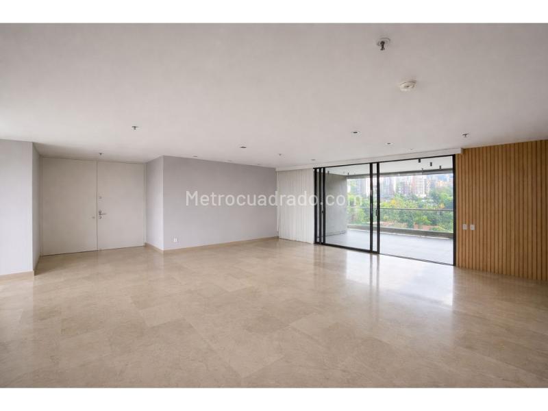 Piso – Medellín, Los Balsos Numero 2, El Poblado - Vista 4