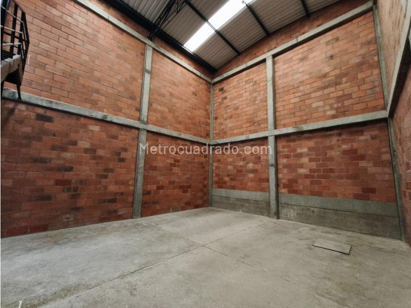 Bodega en Arriendo, Aeropuerto, Rionegro - Más