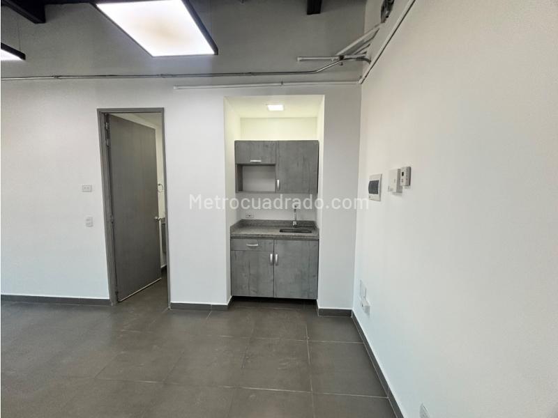 Oficina en Arriendo, Restrepo Naranjo, Sabaneta - Más