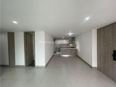 Apartamento de 3 alcobas en arriendo en Loma De Los Mesa, Envigado, 116 m² · foto 4 de 17
