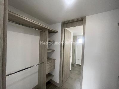 Apartamento de 3 alcobas en arriendo en Loma De Los Mesa, Envigado, 116 m² · foto 9 de 17