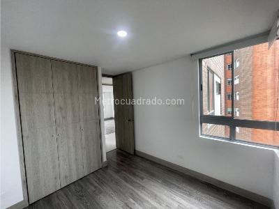 Apartamento de 3 alcobas en arriendo en Loma De Los Mesa, Envigado, 116 m² · foto 13 de 17