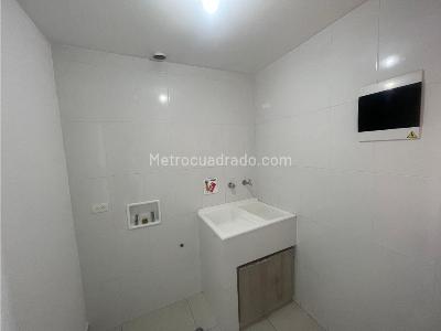 Apartamento de 3 alcobas en arriendo en Loma De Los Mesa, Envigado, 116 m² · foto 15 de 17