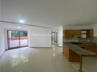 Apartamento de 3 alcobas en arriendo en Aves Maria, Sabaneta, 181 m² · foto 2 de 17