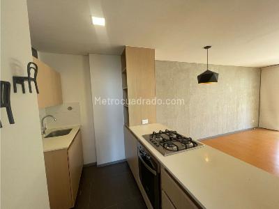 Apartamento de 2 alcobas en arriendo en Loma De Las Brujas, Envigado, 93 m² · foto 4 de 15
