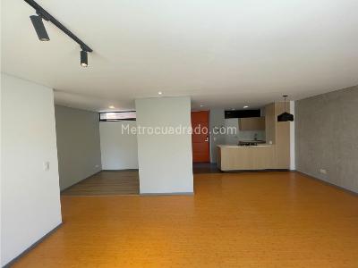 Apartamento en Arriendo, Loma De Las Brujas, Envigado