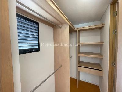 Apartamento de 2 alcobas en arriendo en Loma De Las Brujas, Envigado, 93 m² · foto 9 de 15