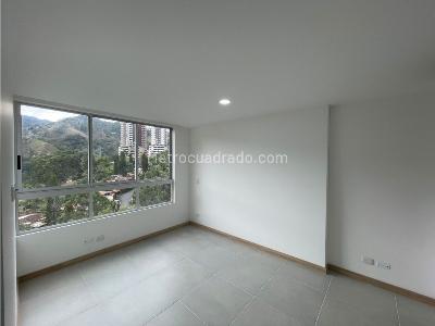 Apartamento de 2 alcobas en arriendo en Ceipa, Sabaneta, 87 m² · foto 6 de 13