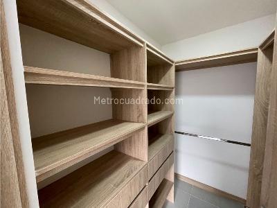 Apartamento de 2 alcobas en arriendo en Ceipa, Sabaneta, 87 m² · foto 9 de 13