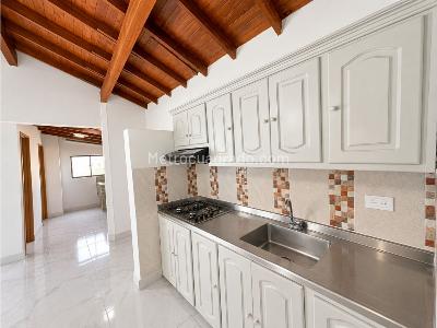 Apartamento de 3 alcobas en arriendo en Restrepo Naranjo, Sabaneta, 75 m² · foto 4 de 11