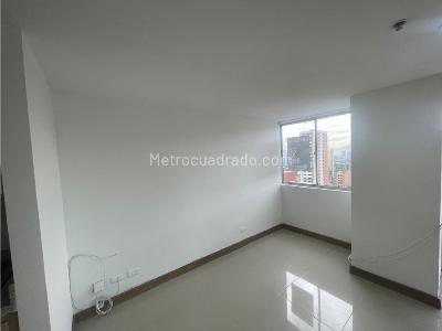 Apartamento de 2 alcobas en arriendo en Parque, Sabaneta, 80 m² · foto 4 de 14